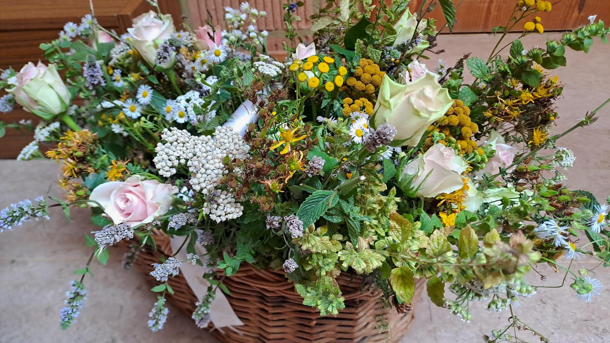 fertiger Kräuterstrauß